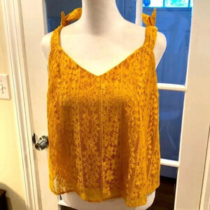 Lush yellow sleeveless lace top. Size L